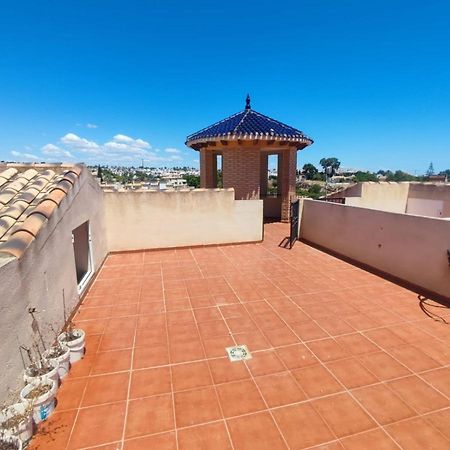 Apartamento En La Zenia Apartment โอริอุเอลา ภายนอก รูปภาพ