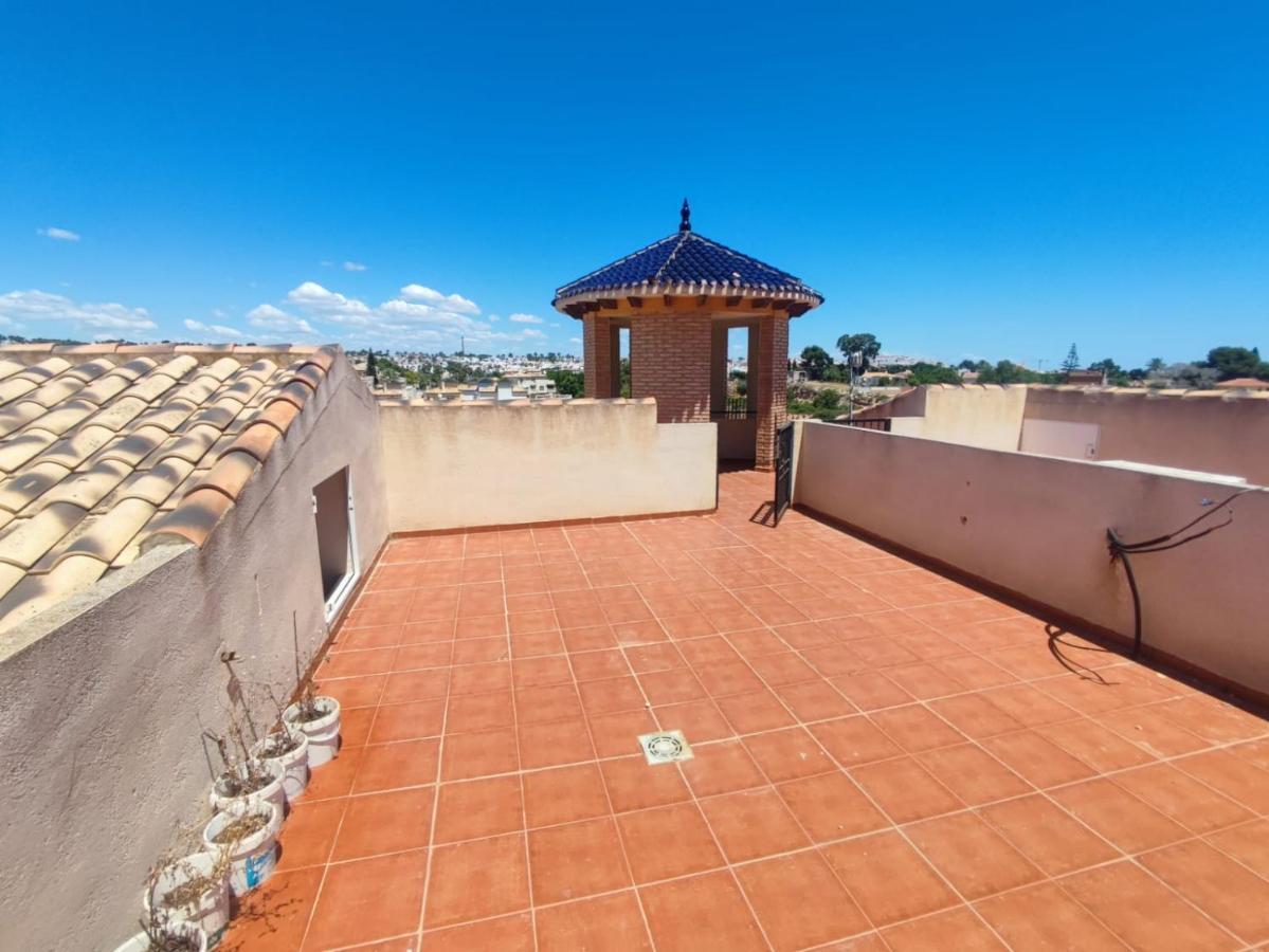 Apartamento En La Zenia Apartment โอริอุเอลา ภายนอก รูปภาพ
